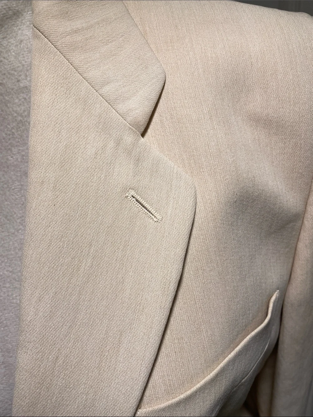 Vintage Giorgio Armani Black Label Cream Blazer Jacket 46 Italy 3-Button - Picture 2 of 10